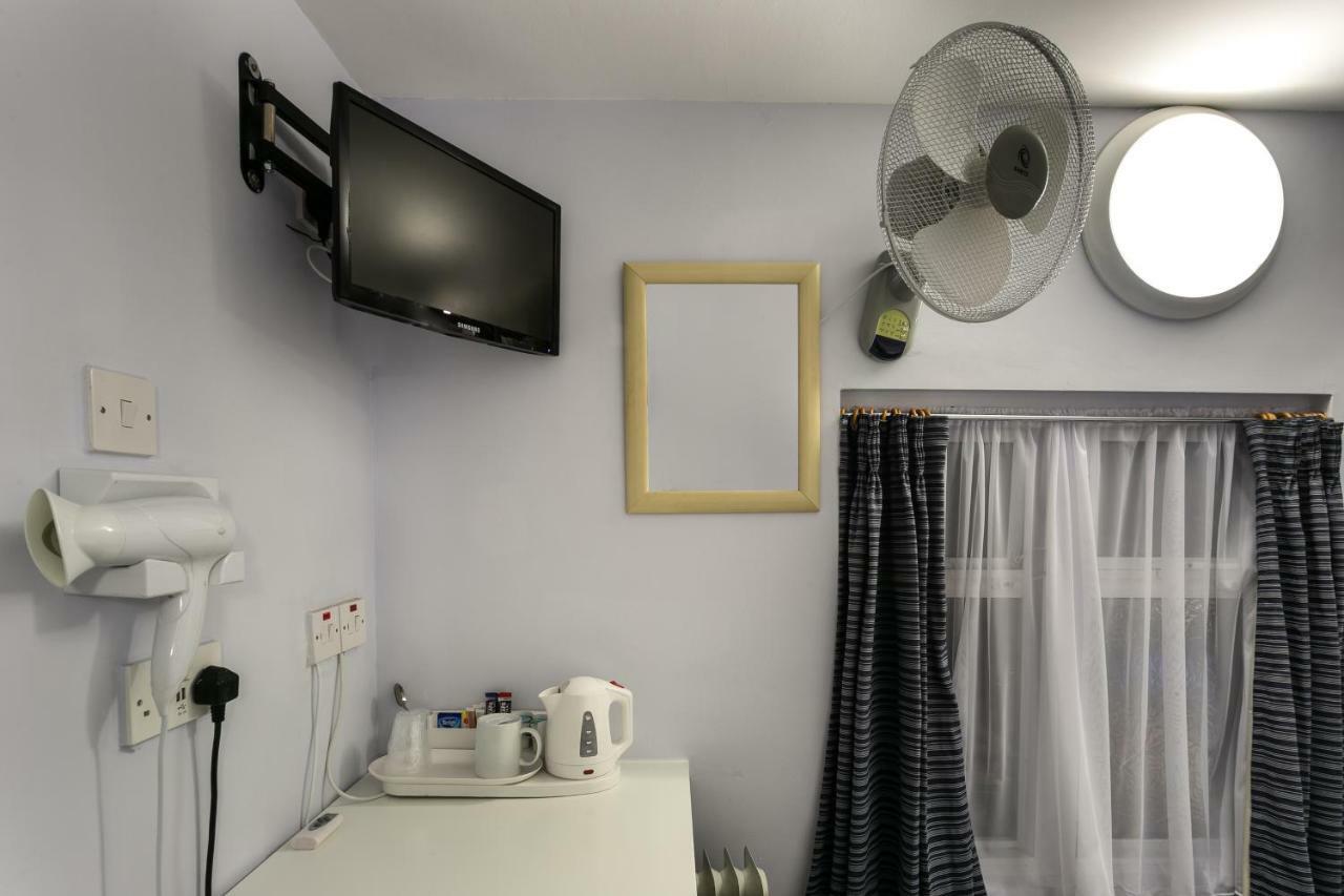 Victoria Station Hotel London Ngoại thất bức ảnh